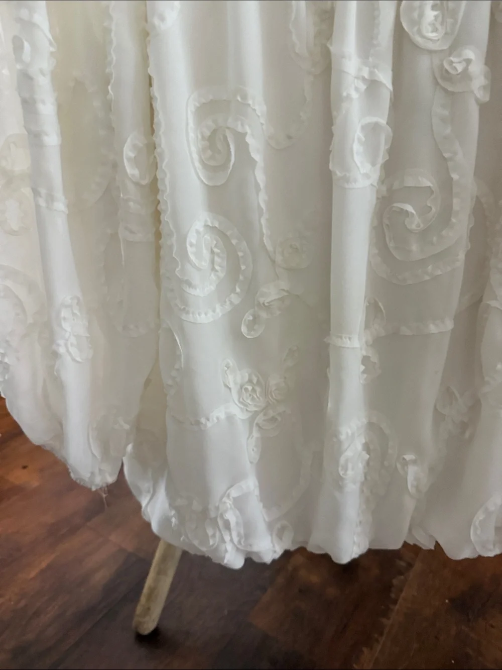 Max Edition White Ruffled Peasant Top - Picture 4 of 4